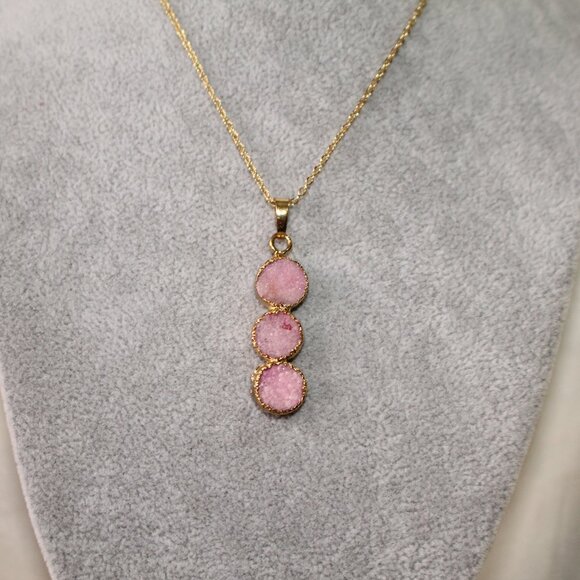 Jewelry - Pink Triple Druzy Stone Pendant Necklace – Gold Trim
